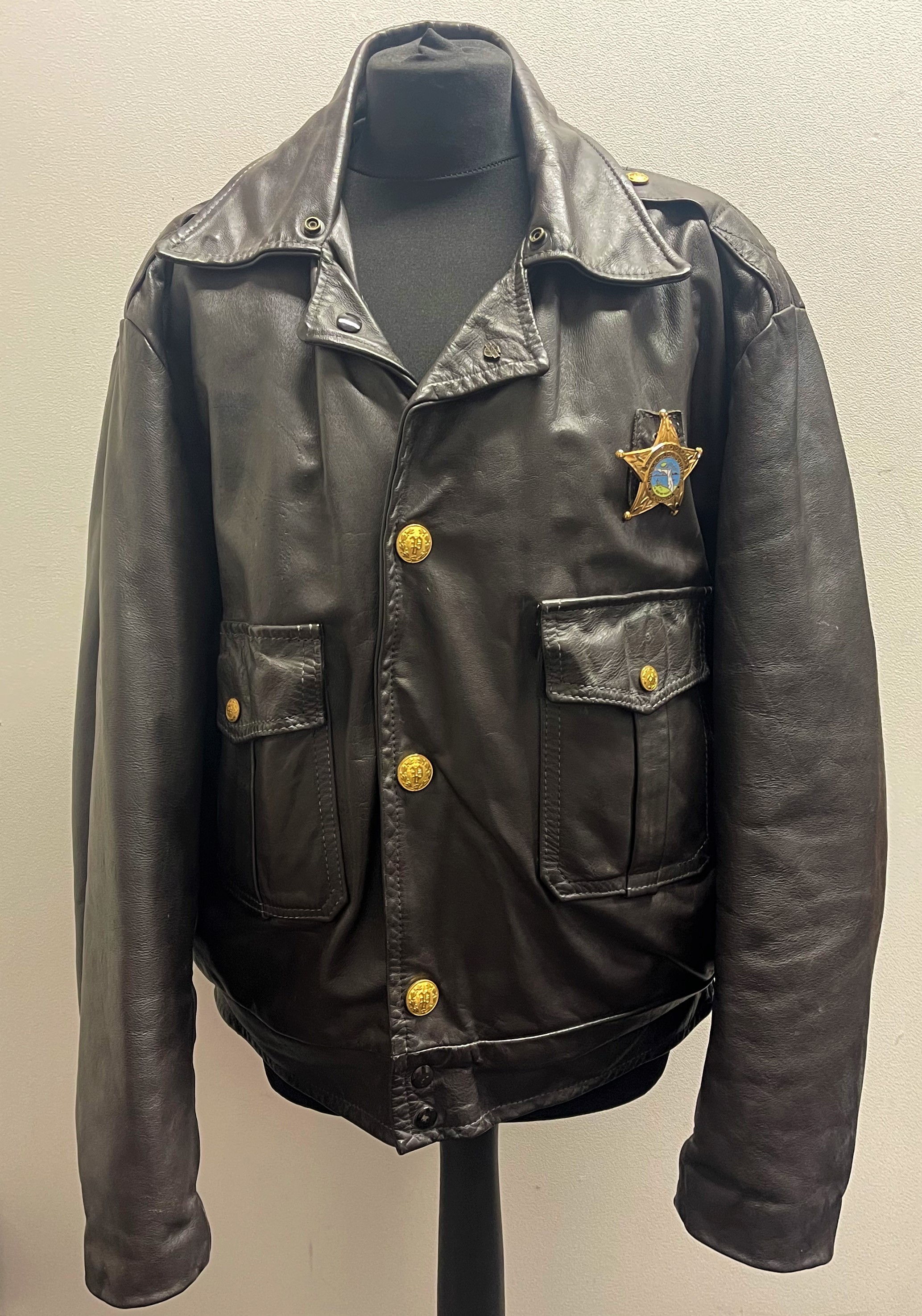 US Police Palm jacket. Motorcyclists chest. Beach Size Sherrifs County Dept Leather Five in Brown 42