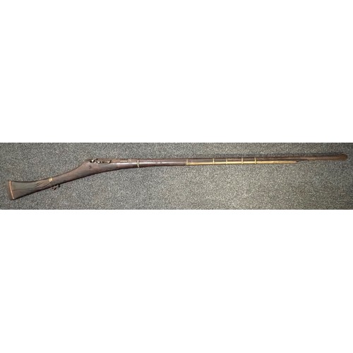 4313 - Matchlock Jezail camel gun with 112cm long barrel. Bore approx. 14mm. Overall length 160cm. Brass ba... 