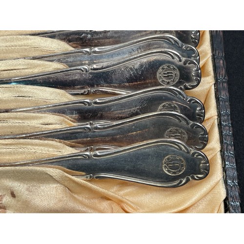 4375 - Reproduction SS Cased Cutlery comprising one set of 6 Spoons, one set of 6 Forks & Spoons and one se... 