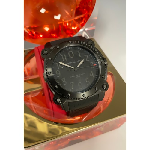 1058 - Hamilton - a Khaki Tenet Red Below Zero limited edition automatic wristwatch, ref BA2 DEC XQH, seria... 