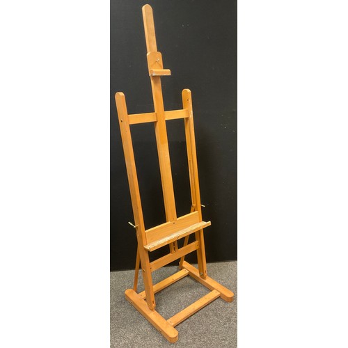 408 - An Artist’s professional floor-standing full-height easel, by Mabel, made in Italy, height adjustabl... 