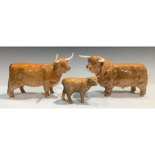 90 - A set of three Beswick cattle models, comprising Highland Bull, Highland Cow and Highland Calf (3)