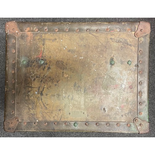 4171 - WW2 US Army Mess Trunk 1942 of the type made by Everwear Trunk and Luggage. Stock Number 63-C-553. U... 