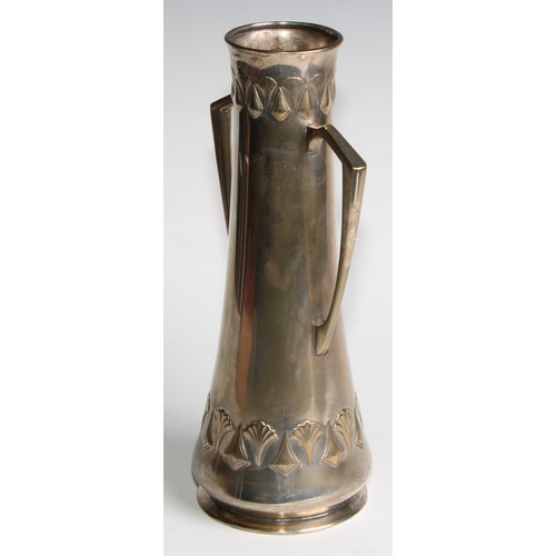 46 - A W.M.F. Art Nouveau Jugendstil silver plated two handled vase, Ginkgo design, of spreading cylindri... 