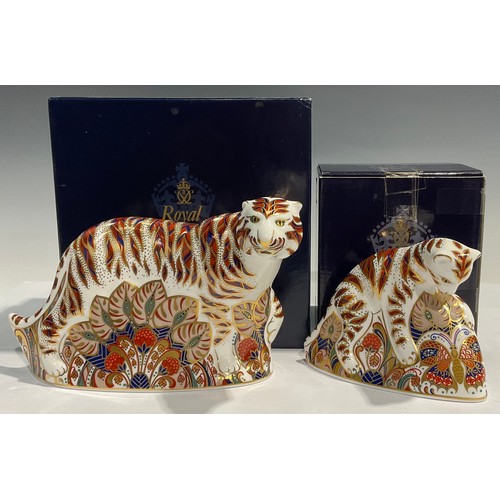 177 - A pair of Royal Crown Derby paperweights, Bengal Tiger, gold stopper and Bengal Tiger Cub, gold stop... 