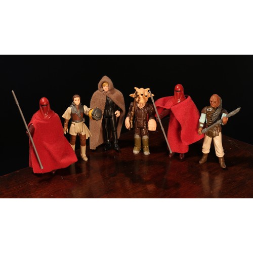 6181 - Star Wars 3¾ loose action figures, comprising Ree Yees with weapon, Weequay with weapon, two Emperor... 