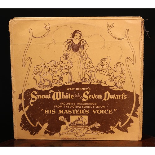 6191 - A 1930's set of Chad Valley Snow White and the Seven Dwarfs pressed felt novelty dolls, each with pa... 