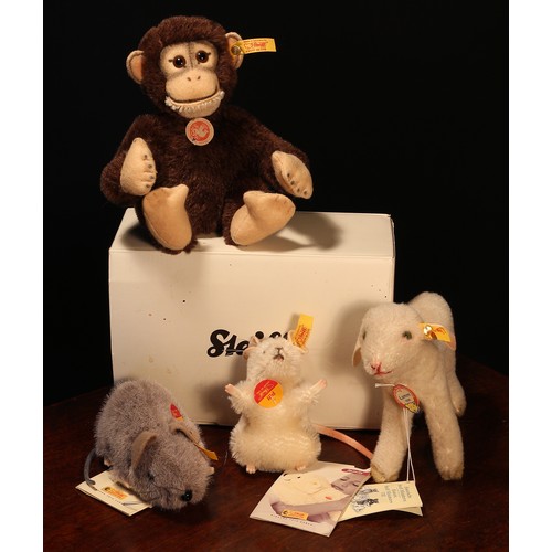 6193 - Steiff (Germany) EAN 030826 Bongo Chimpanzee, trademark 'Steiff' button to ear with red and yellow t... 