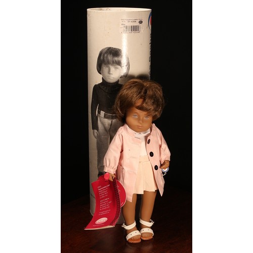 6211 - A Götz Sasha Morgenthaler 01 42004 Elke brunette doll, wearing a white shirt with pink jacket, pink ... 