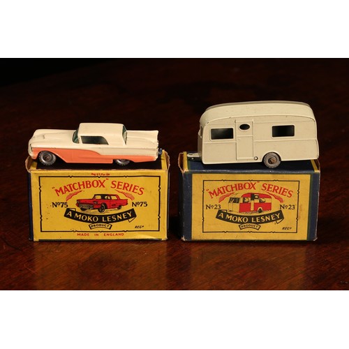 6234 - Matchbox 1-75 series issue models, comprising 23b Berkeley Cavalier caravan, pale blue body with 'ON... 