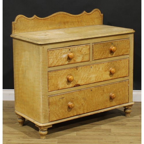 114 - A Victorian scumbled pine chest of drawers, 98.5cm high, 105cm wide, 49cm deep, c.1880