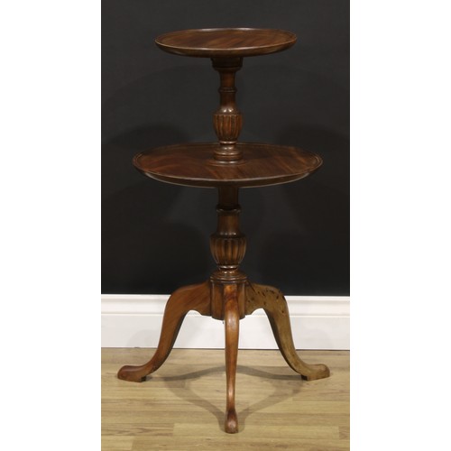 1263 - A George III style mahogany two-tier dumbwaiter, of small proportions, 75cm high, 40cm wide