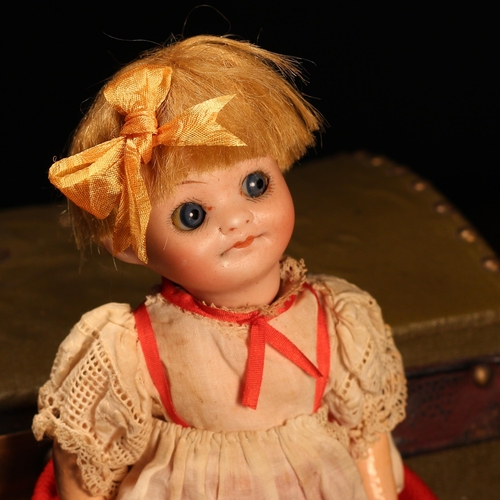 4107 - A J.Walther & Sohn (Germany) bisque head novelty Googly-eyed doll, the bisque head with painted feat... 