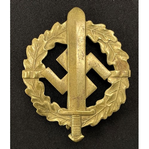 2041 - WW2 Third Reich Bronzes SA-Sportabzeichen - SA Sports Badge in Bronze. Maker marked 