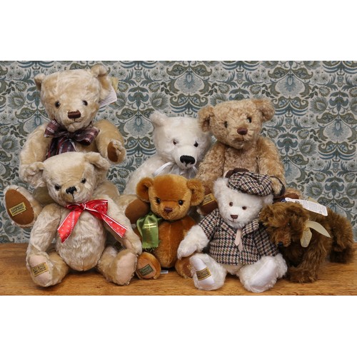 6272 - A Merrythought VL11WIN Macwinter teddy bear, 30cm high, unboxed with tags, Limited Edition No.53 of ... 