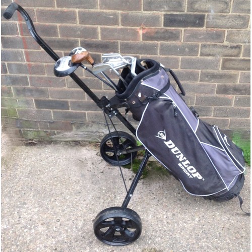 2 - Sports - a set of golf clubs comprising of a Donnay Evolution II metal No1 driver; a Halley No3 wood... 