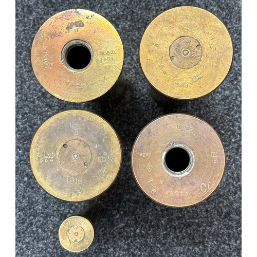 2071 - WW1 British 18prd Shell Cases x 4 one dated 1915, two dated 1916 and one dated 1917 plus a 1 1/2 Prd... 