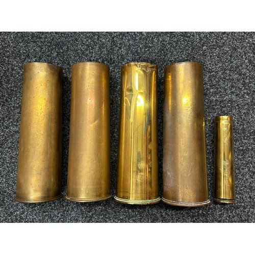 2071 - WW1 British 18prd Shell Cases x 4 one dated 1915, two dated 1916 and one dated 1917 plus a 1 1/2 Prd... 