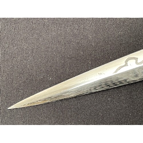 2115 - WW2 Polish Naval Officers Dagger with double edged blade 235mm in length with etched panel featuring... 