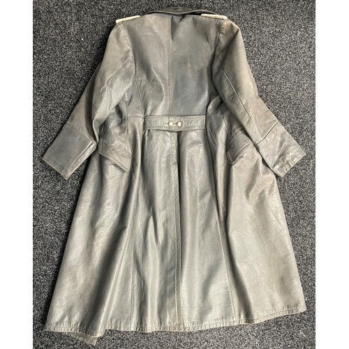 2153 - WW2 Third Reich Heer Officers Field Grey Leather Greatcoat. Fitted with slip on shoulder boards for ... 