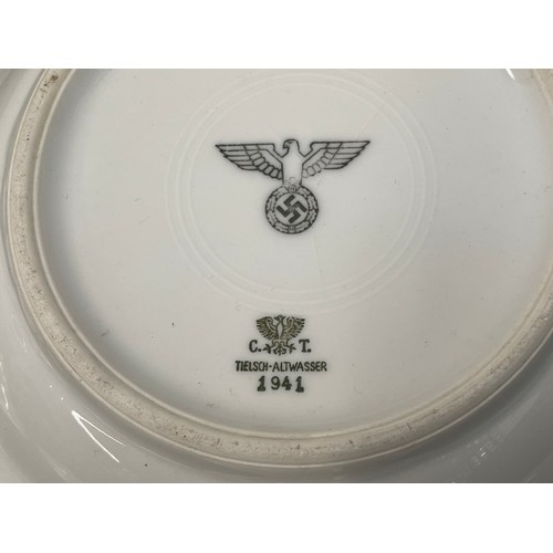 2173 - WW2 Third Reich Heer issued ceramic Bowls and one plate. All are marked with the Heer eagle and are ... 