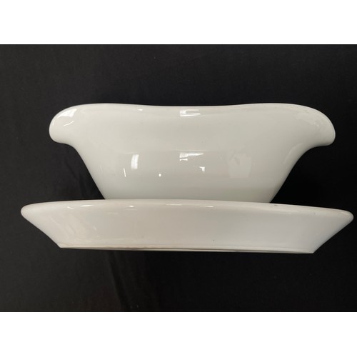 2176 - WW2 Third Reich Luftwaffe Issue Mess China gravy boat, serving dish, egg cups and small cream jug fr... 