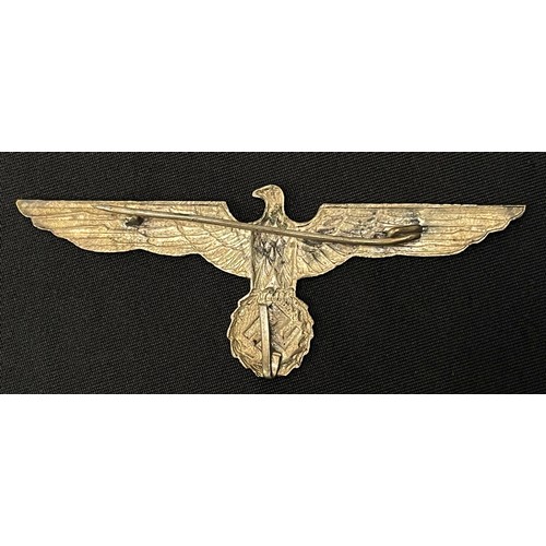 2190 - WW2 Third Reich Heer Officers Summer Tunic Metal Breast Eagle. No makers mark. Hook missing.