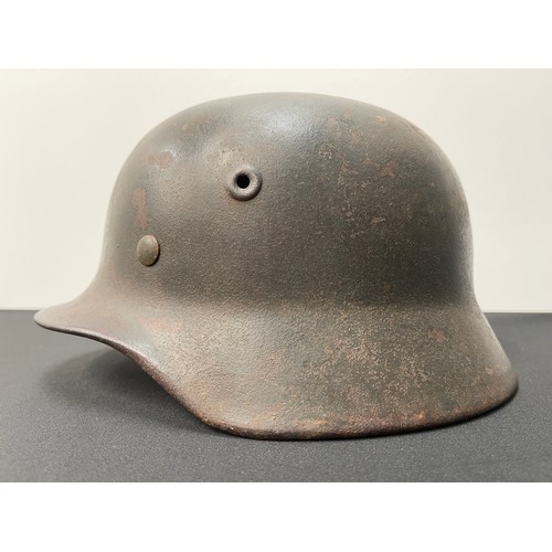 2212 - WW2 Third Reich Waffen SS Single Decal M40 Steel Helmet. Original feld grau paint. Original Q patter... 