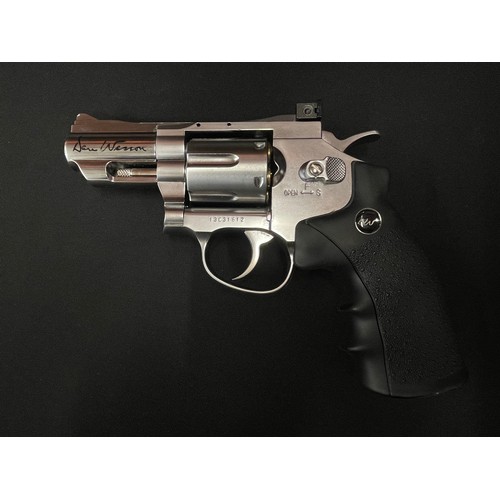 2263 - Dan Wesson .177 cal 4.5mm Revolver BB air pistol  65mm long barrel. Serial number 13C31612. 6 shot. ... 