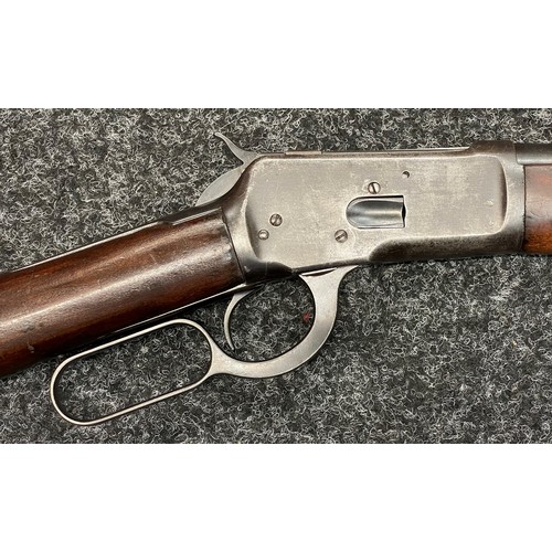 2272 - Winchester Lever Action Model 92 Rifle in 44-40cal, serial number 893171. Barrel length 505mm. Overa... 