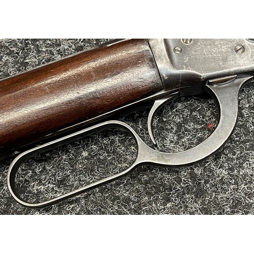 2272 - Winchester Lever Action Model 92 Rifle in 44-40cal, serial number 893171. Barrel length 505mm. Overa... 