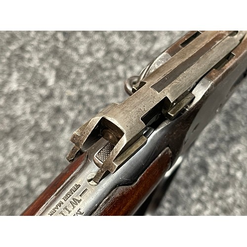 2272 - Winchester Lever Action Model 92 Rifle in 44-40cal, serial number 893171. Barrel length 505mm. Overa... 