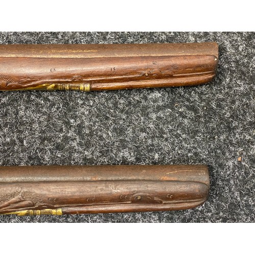 2275 - A pair of flintlock pistols with 250mm long barrels, bore approx 15mm. Overall length 420mm. No make... 