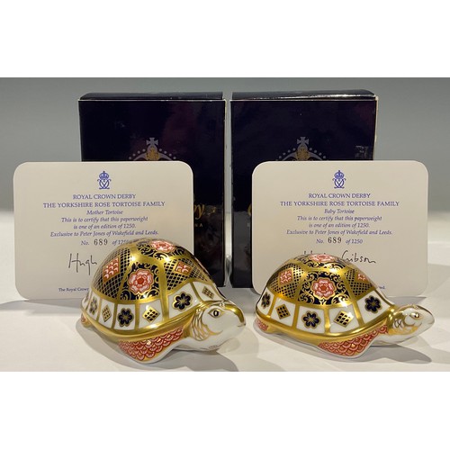 6 - A pair of Royal Crown Derby paperweights, Yorkshire Rose Tortoise Mother and Yorkshire Rose Baby Tor... 