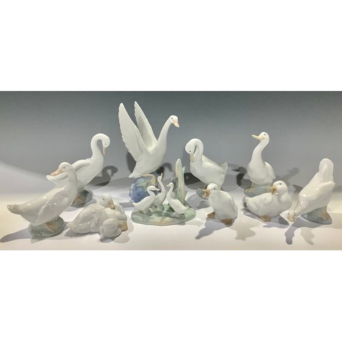 135 - A Nao model of a goose, wings outstretched, other Nao geese models (10)