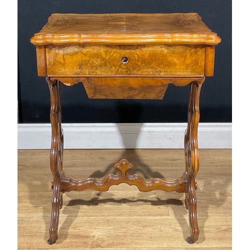 113 - A late Victorian walnut work table, 72cm high, 55cm wide, 40cm deep