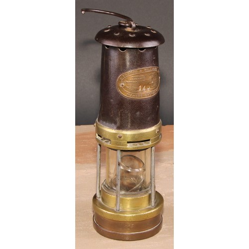 620 - Mining Interest - a steel and brass miner's lamp, by E Thomas & Williams Ltd, Makers, Aberdare, bras... 