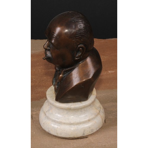 128 - A bronze desk bust, Winston Churchill, waisted marble socle, 14.5cm high