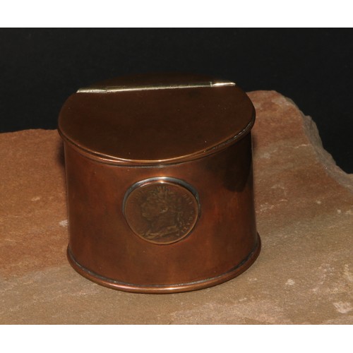 216 - A George III copper oval snuff mull or box, hinged cover, the front set with a half penny, 5cm high