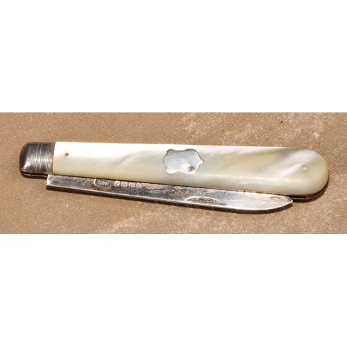 227 - A George V silver penknife, 7cm long (closed), John Round & Sons, Sheffield 1924; a Victorian silver... 