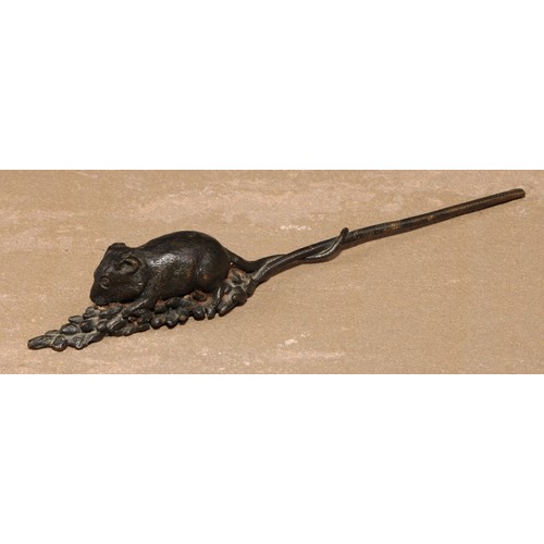 532 - Continental School, a dark patinated bronze, of a mouse on an ear of wheat, 12.5cm long, indistinct ... 