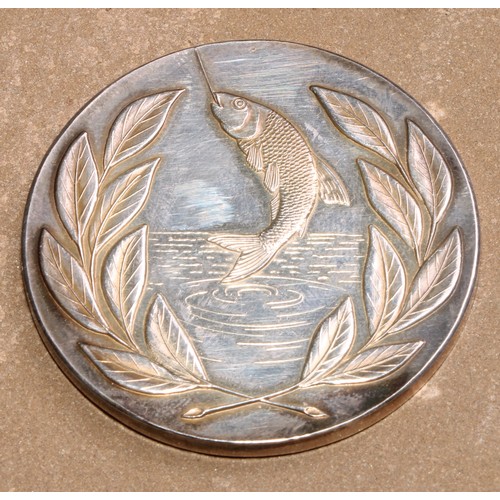 549 - Fishing - a silver medal, National Federation of Anglers, National Angling Championship, 5cm diam, F... 