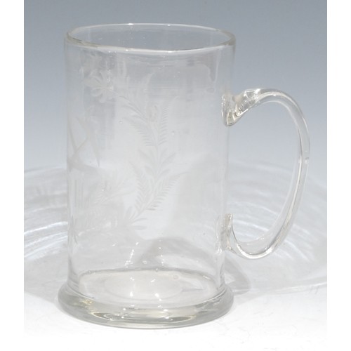 559 - Freemasonry & Friendly Society Interest - a 19th century glass pint mug, etched with Masonic devices... 