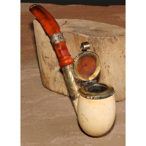 265 - A late 19th century meerschaum pipe, retailed by Ludwig Hartmann, Vienna, 17.5cm long, c.1890, cased