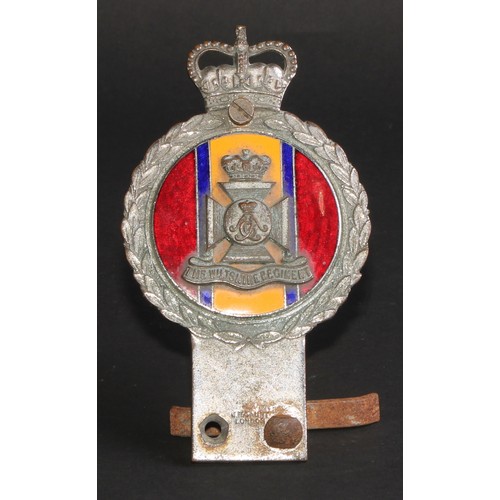 511 - Automobilia - Motoring - a chrome and enamel car badge, of military interest, depicting the insignia... 