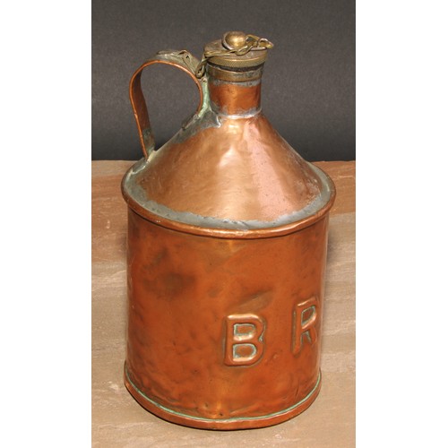 643 - Railwayana - a British Rail copper oil can, brass screw-cap; the side stamped BR, scroll handle, 20c... 