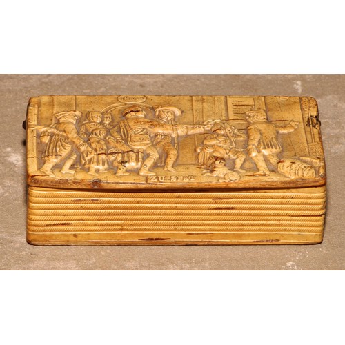 47 - A 19th century German pressed birch bark rectangular snuff box, hinged cover with narrative scene, Z... 