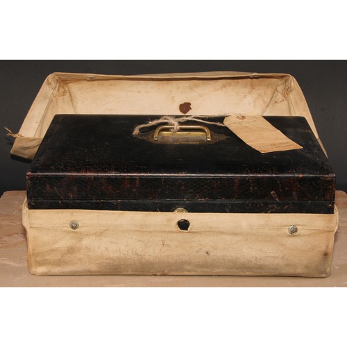 394 - A Victorian morocco leather rectangular document or despatch box, hinged cover with flush brass camp... 