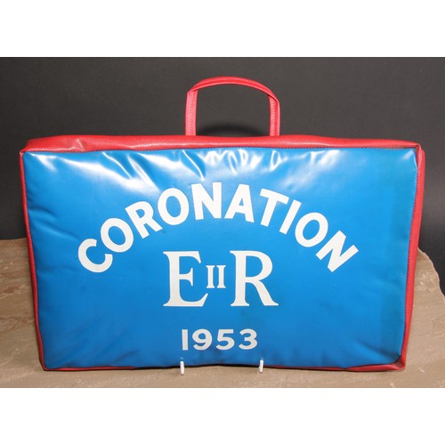 646 - Royalty - Royal Memorabilia - a 1953 Queen Elizabeth II Coronation seat pad, 38cm wide