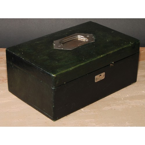 271 - A late Victorian green morocco leather travelling jewel box, hinged cover and fall front enclosing a... 